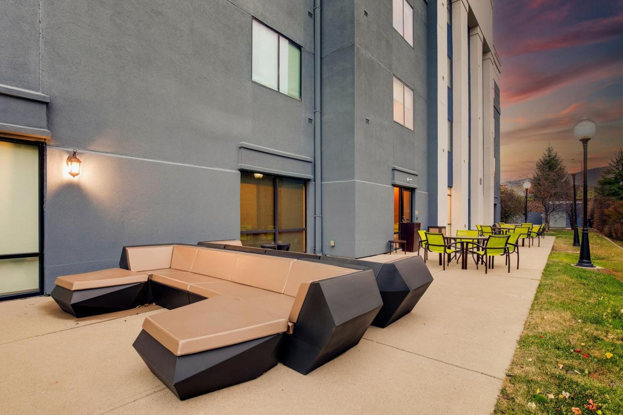 Springhill Suites Dayton South/Miamisburg Εξωτερικό φωτογραφία